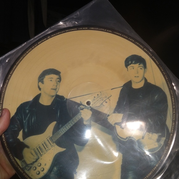 Beatles rare picture disc album never played been in frame - Picture 3 of 3